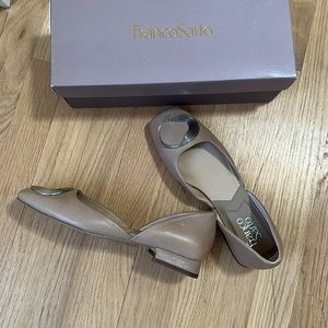 Franco Sarto leather ballet flats beige NEW square toe
